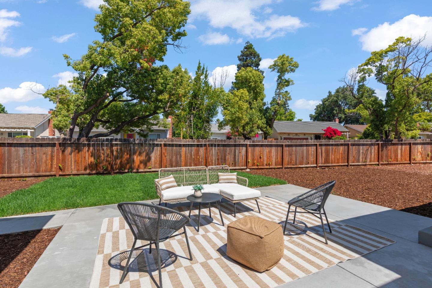 Detail Gallery Image 35 of 44 For 2508 Calma Ct, San Jose,  CA 95128 - 4 Beds | 2 Baths