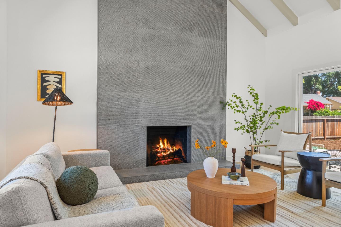 Detail Gallery Image 9 of 44 For 2508 Calma Ct, San Jose,  CA 95128 - 4 Beds | 2 Baths