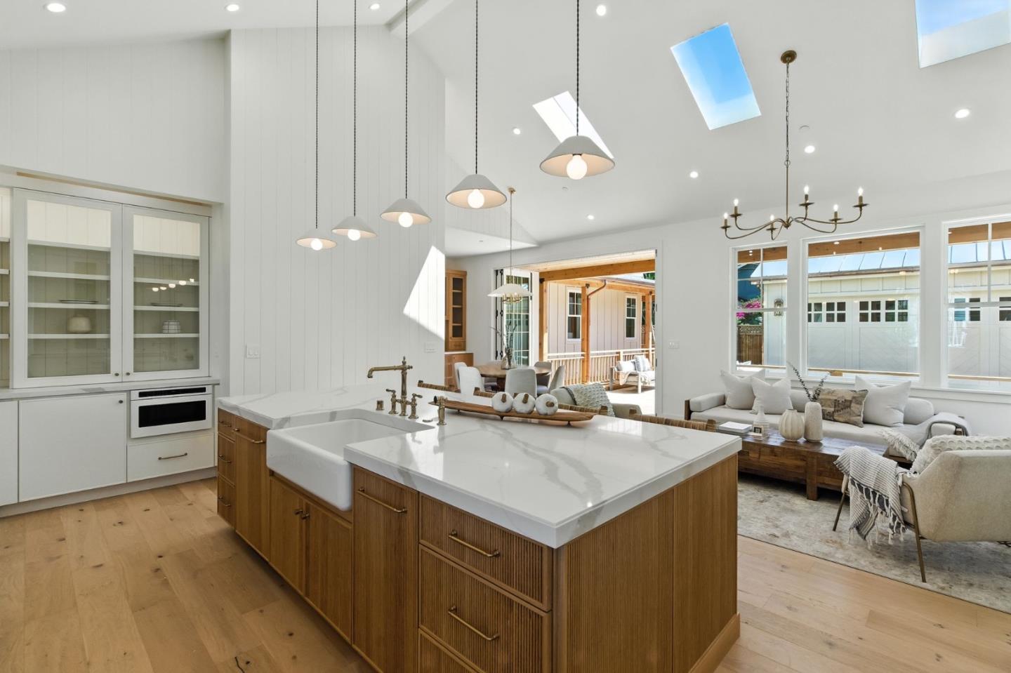 Detail Gallery Image 17 of 62 For 1192 Crescent Dr, San Jose,  CA 95125 - 5 Beds | 4/1 Baths