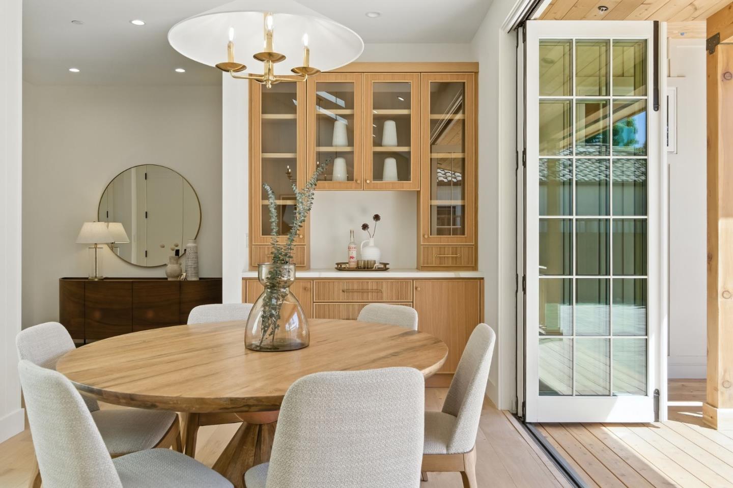 Detail Gallery Image 9 of 62 For 1192 Crescent Dr, San Jose,  CA 95125 - 5 Beds | 4/1 Baths
