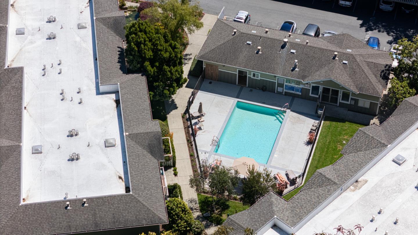 Detail Gallery Image 15 of 31 For 755 14th Ave #611,  Santa Cruz,  CA 95062 - 1 Beds | 1 Baths