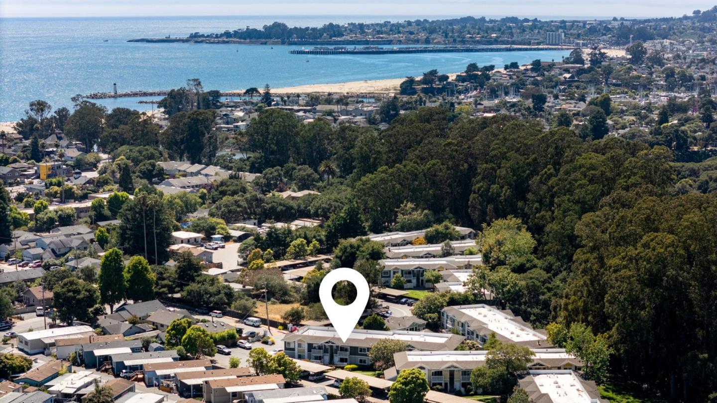 Detail Gallery Image 30 of 31 For 755 14th Ave #611,  Santa Cruz,  CA 95062 - 1 Beds | 1 Baths