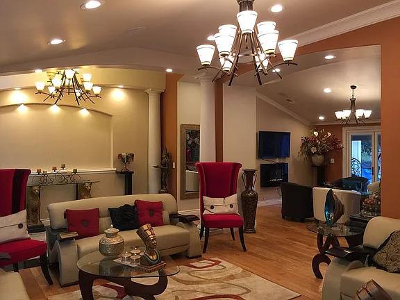Detail Gallery Image 21 of 62 For 13605 Surrey Ln, Saratoga,  CA 95070 - 5 Beds | 6 Baths