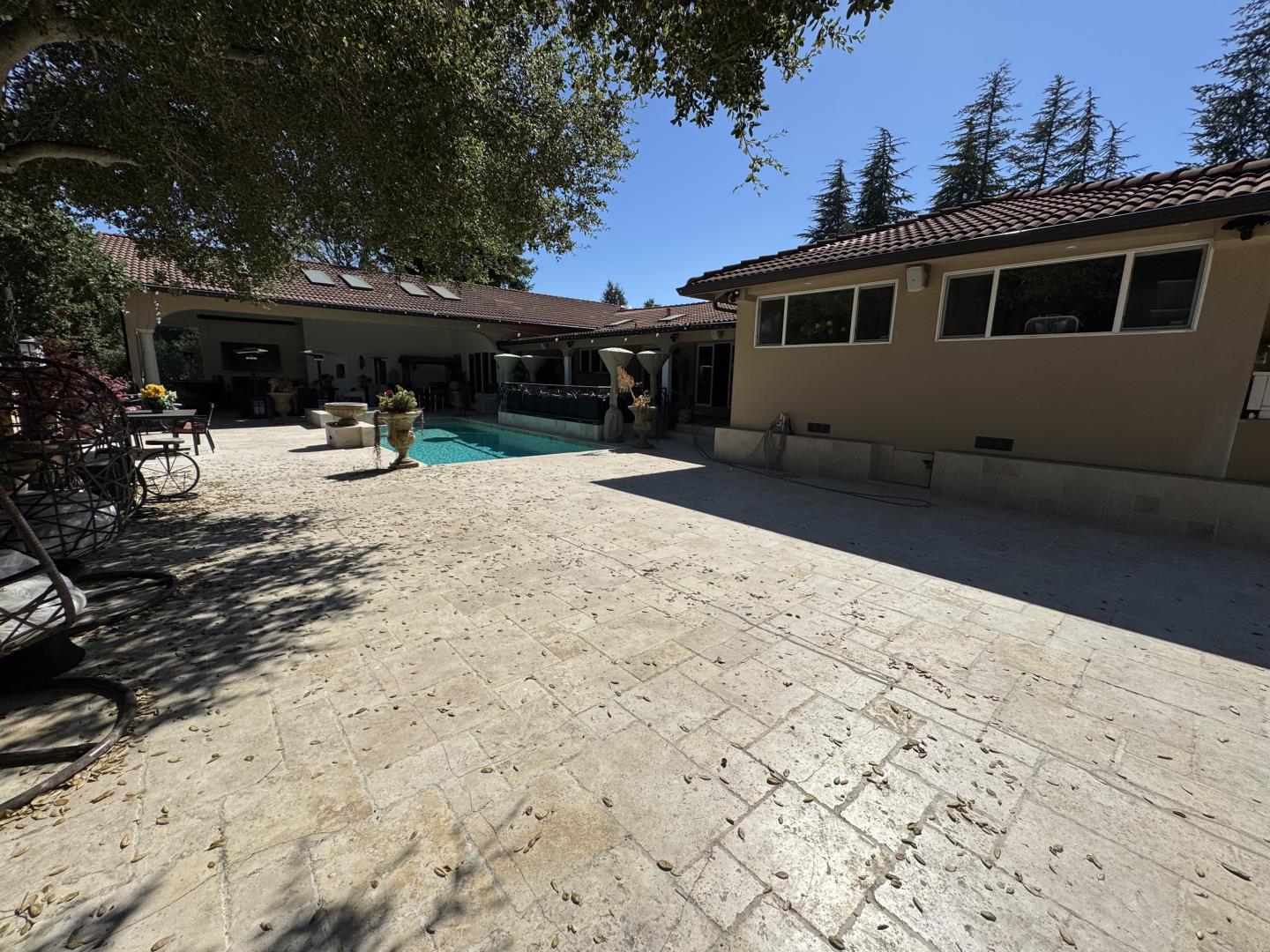 Detail Gallery Image 35 of 62 For 13605 Surrey Ln, Saratoga,  CA 95070 - 5 Beds | 6 Baths