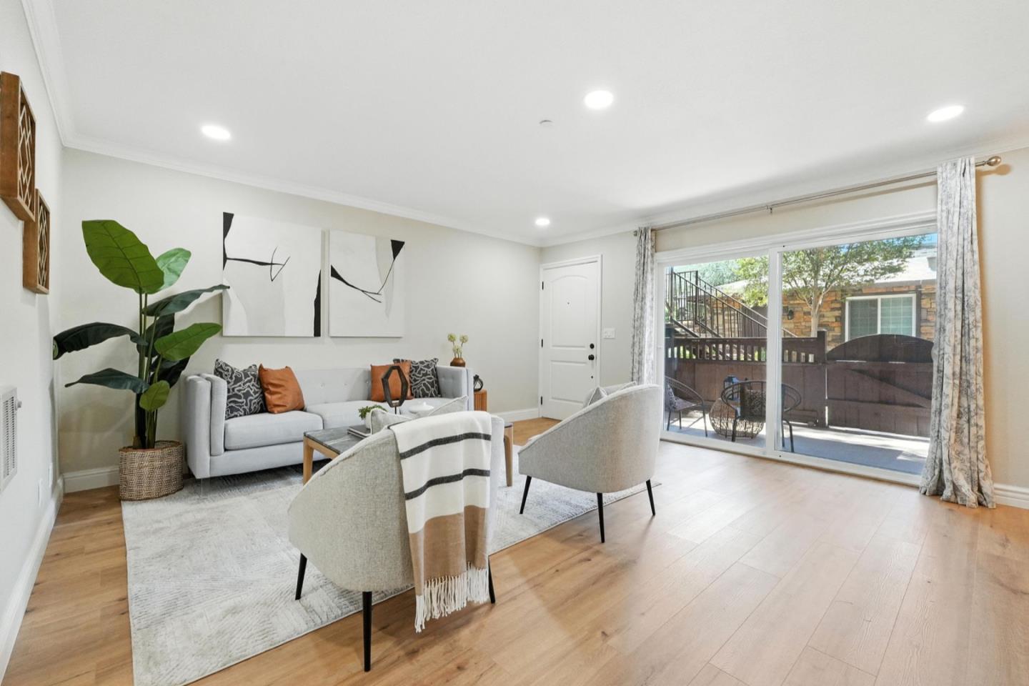 Detail Gallery Image 13 of 42 For 2580 Homestead Rd #4101,  Santa Clara,  CA 95051 - 2 Beds | 1/1 Baths