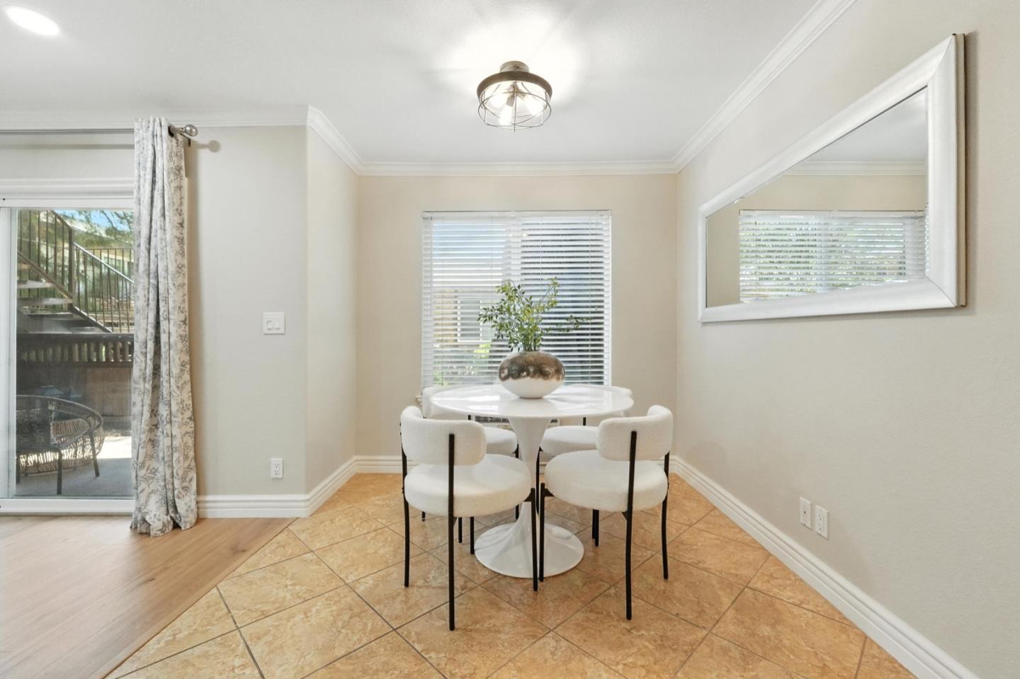 Detail Gallery Image 16 of 42 For 2580 Homestead Rd #4101,  Santa Clara,  CA 95051 - 2 Beds | 1/1 Baths