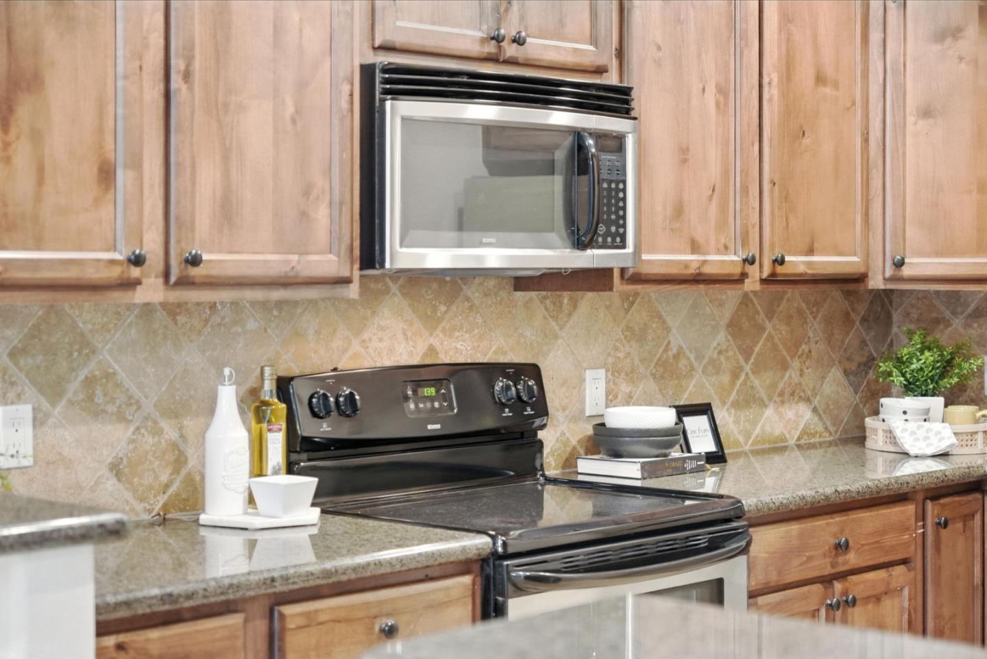 Detail Gallery Image 25 of 42 For 2580 Homestead Rd #4101,  Santa Clara,  CA 95051 - 2 Beds | 1/1 Baths