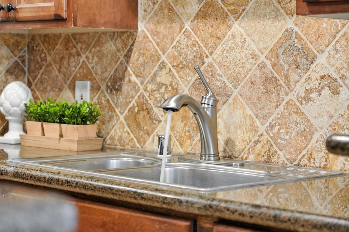 Detail Gallery Image 27 of 42 For 2580 Homestead Rd #4101,  Santa Clara,  CA 95051 - 2 Beds | 1/1 Baths