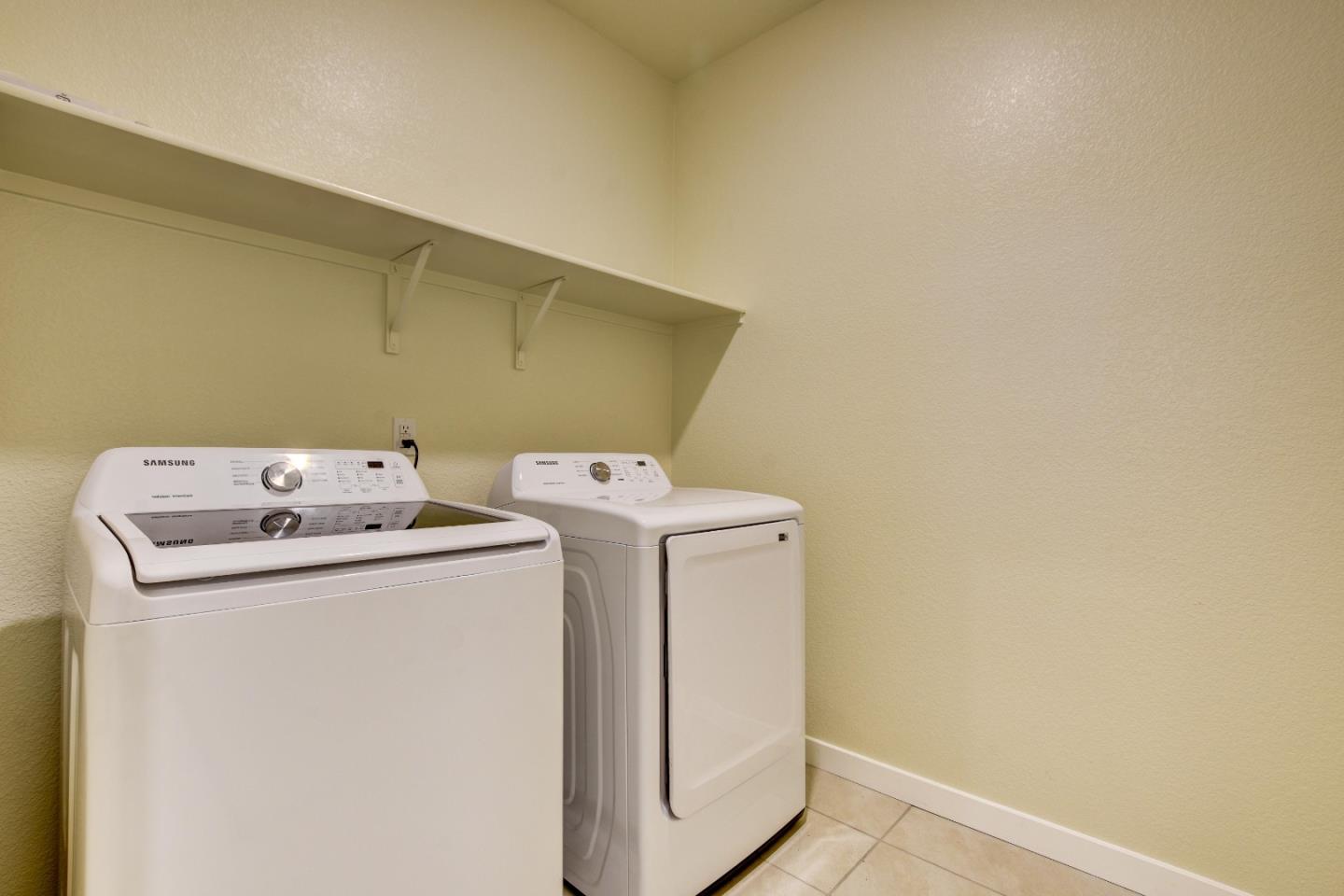 Detail Gallery Image 19 of 47 For 3515 Sparrow Ct, West Sacramento,  CA 95691 - 3 Beds | 2/1 Baths