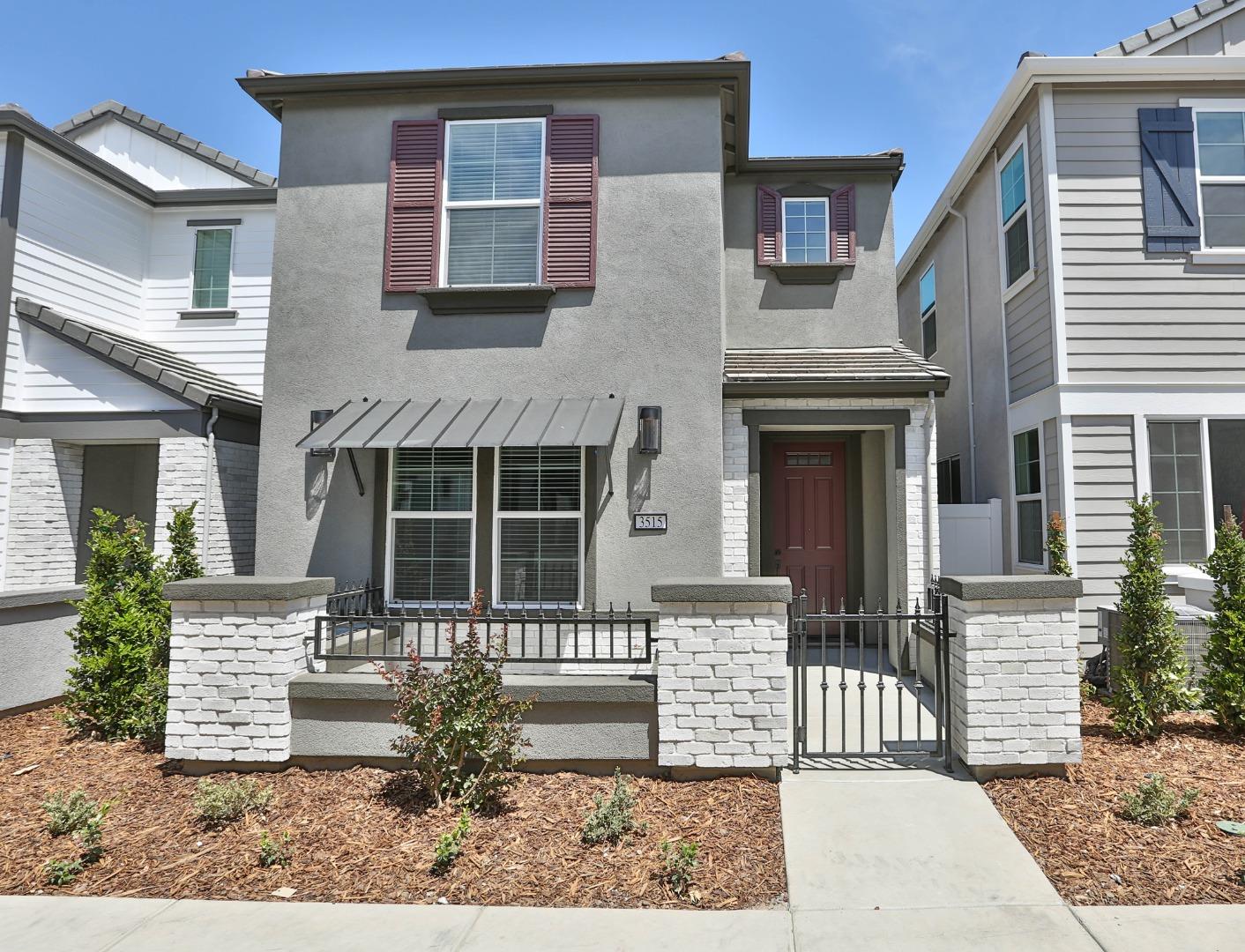 Detail Gallery Image 40 of 47 For 3515 Sparrow Ct, West Sacramento,  CA 95691 - 3 Beds | 2/1 Baths