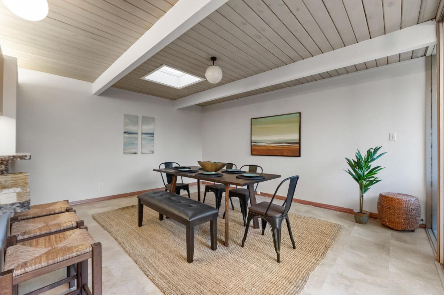 Detail Gallery Image 27 of 62 For 1204 Navlet Ct, Sunnyvale,  CA 94087 - 4 Beds | 2 Baths