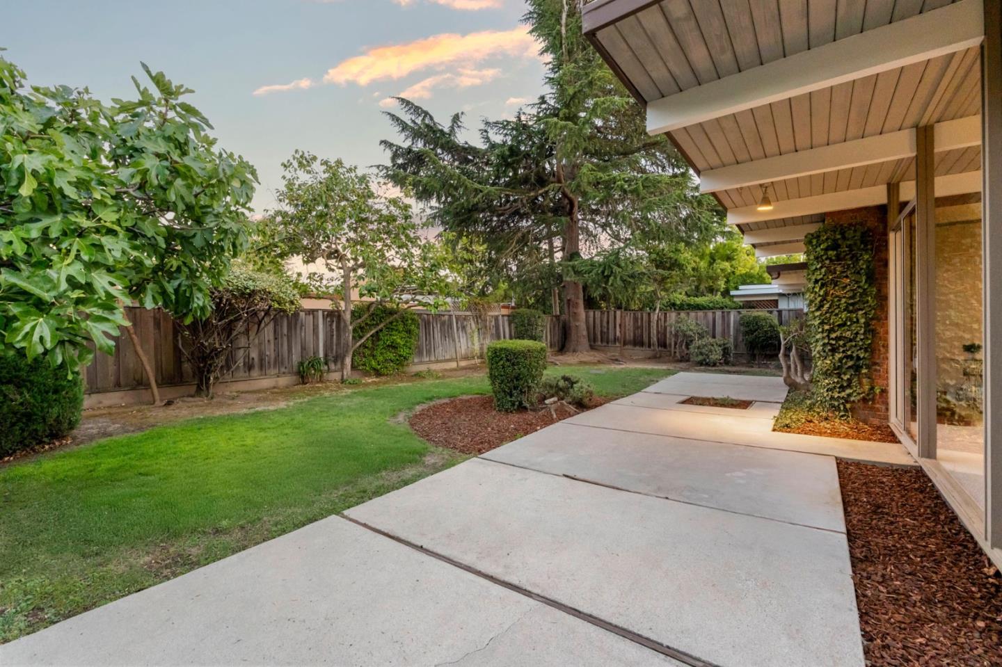 Detail Gallery Image 47 of 62 For 1204 Navlet Ct, Sunnyvale,  CA 94087 - 4 Beds | 2 Baths