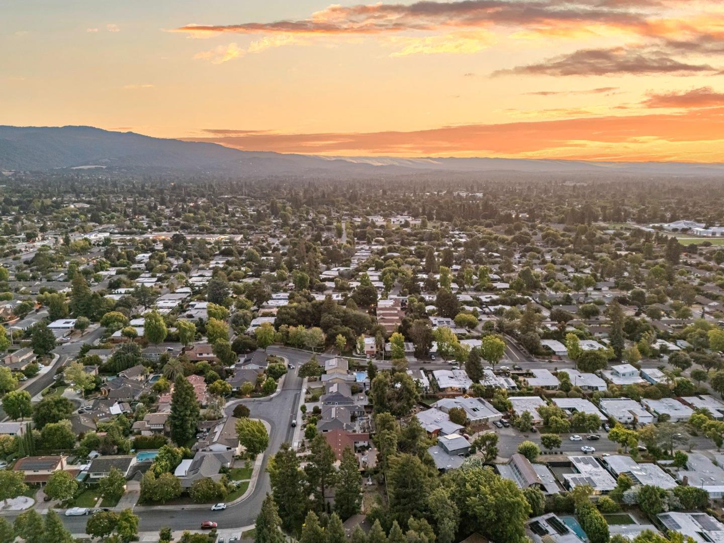Detail Gallery Image 57 of 62 For 1204 Navlet Ct, Sunnyvale,  CA 94087 - 4 Beds | 2 Baths