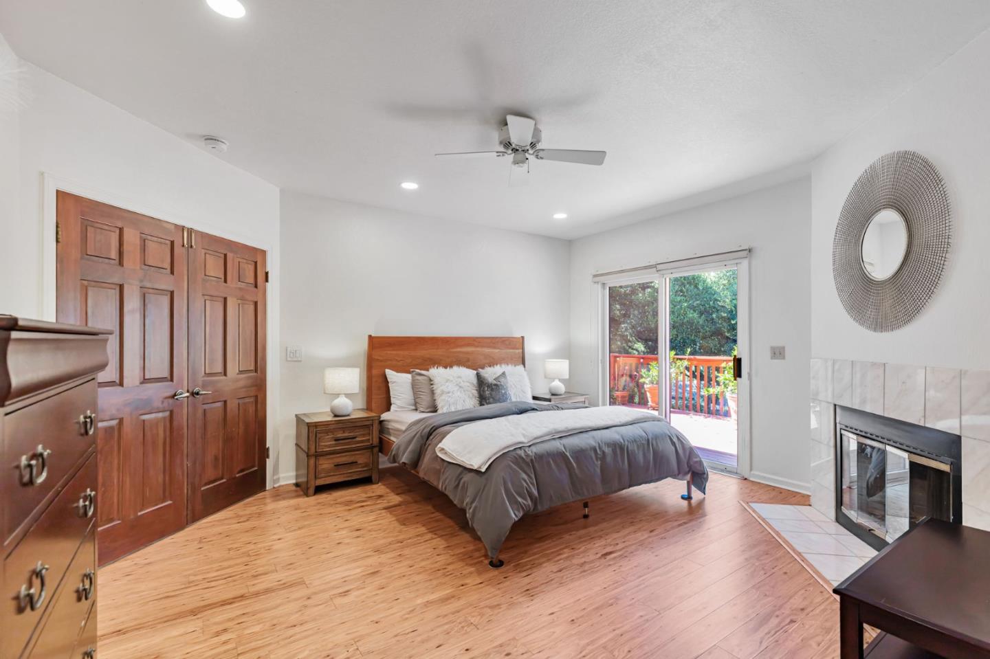 Detail Gallery Image 15 of 45 For 3785 Live Oak Ln, Morgan Hill,  CA 95037 - 5 Beds | 4 Baths