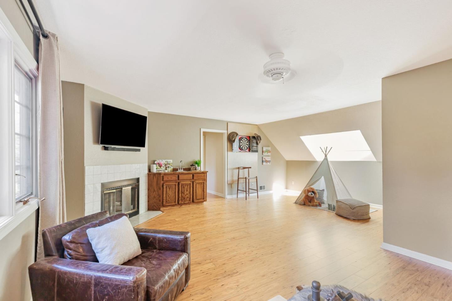 Detail Gallery Image 20 of 45 For 3785 Live Oak Ln, Morgan Hill,  CA 95037 - 5 Beds | 4 Baths