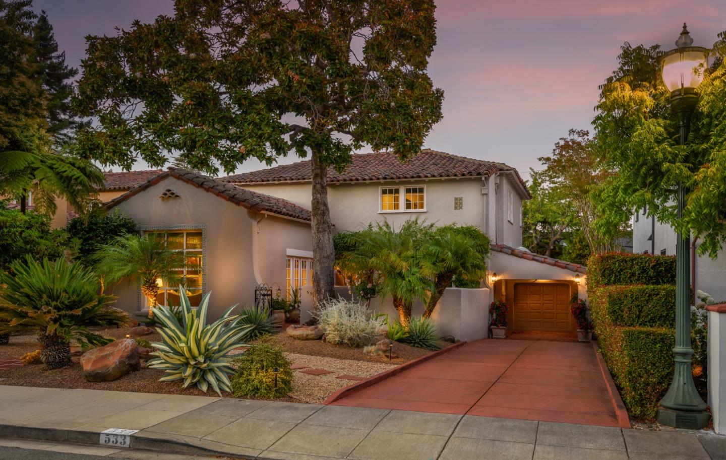Detail Gallery Image 35 of 36 For 533 Edinburgh St, San Mateo,  CA 94402 - 4 Beds | 3 Baths