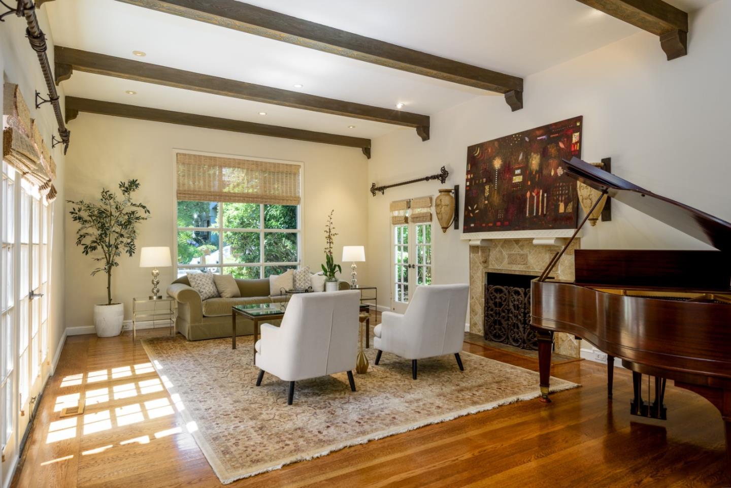 Detail Gallery Image 7 of 36 For 533 Edinburgh St, San Mateo,  CA 94402 - 4 Beds | 3 Baths