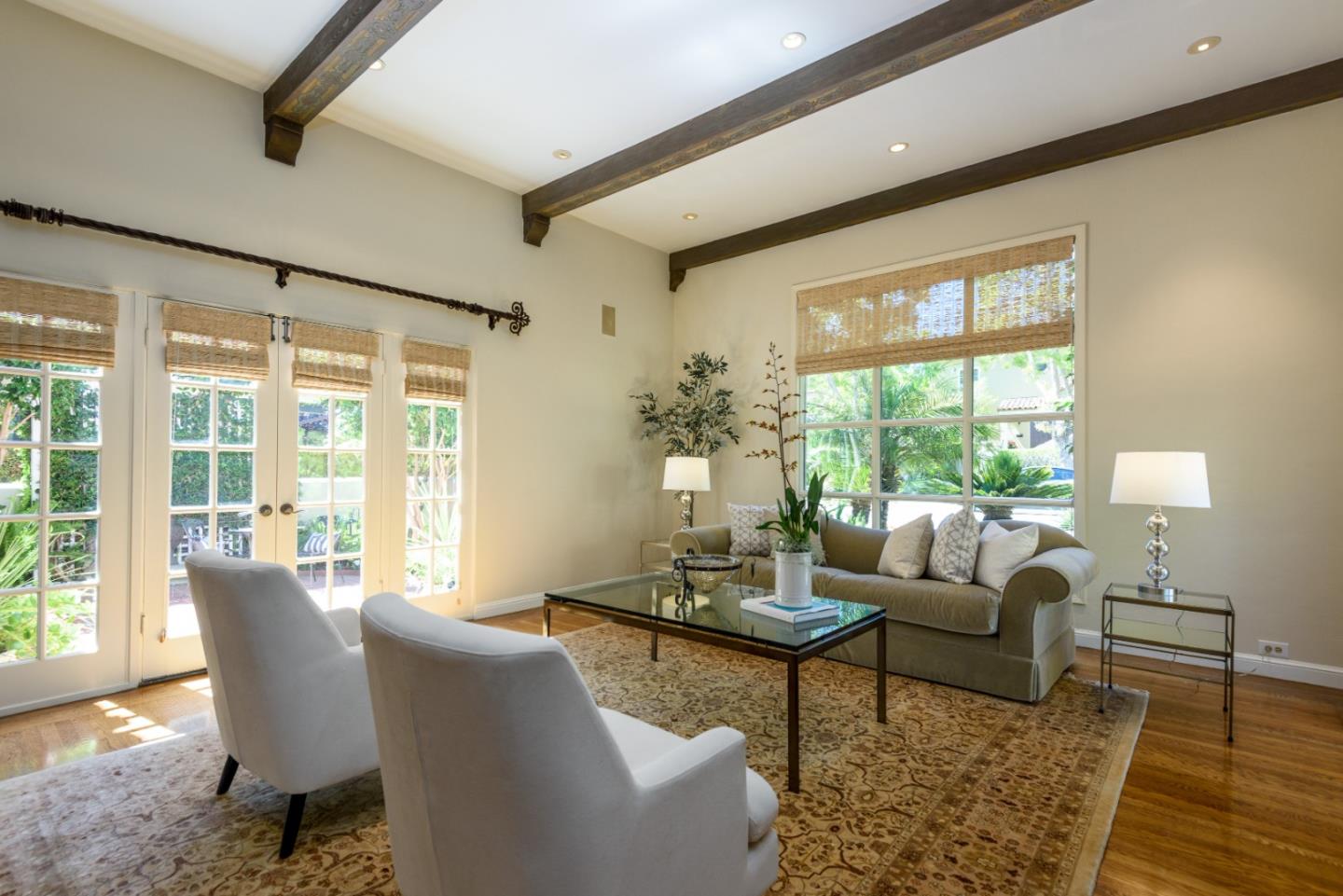 Detail Gallery Image 8 of 36 For 533 Edinburgh St, San Mateo,  CA 94402 - 4 Beds | 3 Baths