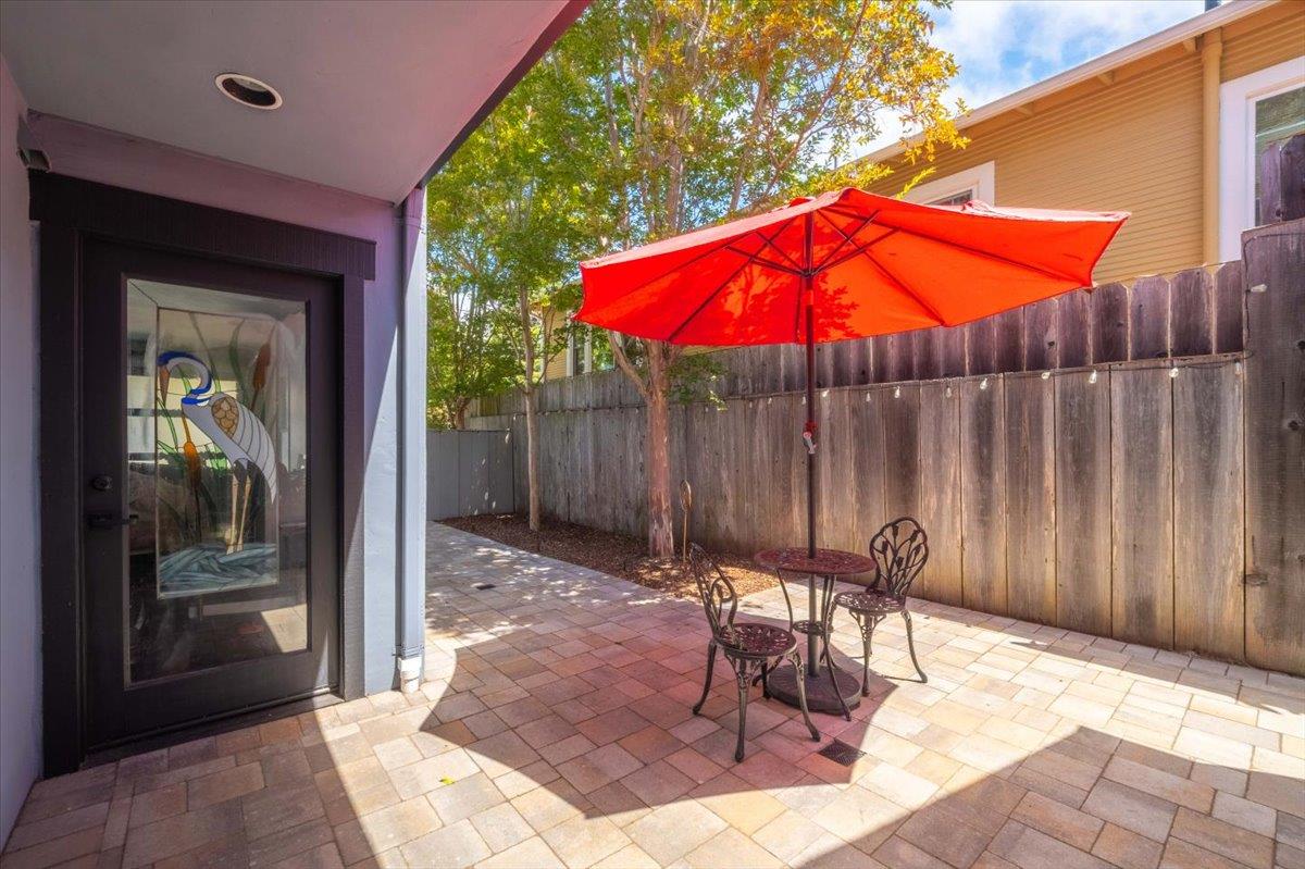 Detail Gallery Image 28 of 30 For 1128 3rd St, Monterey,  CA 93940 - 3 Beds | 2/1 Baths