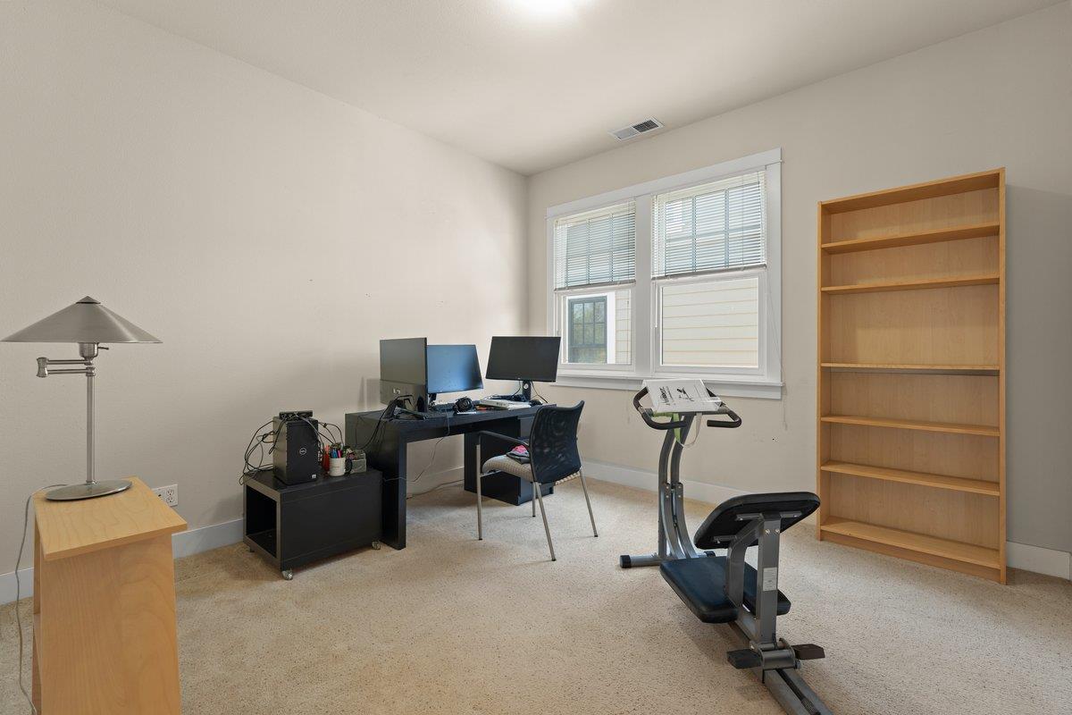 Detail Gallery Image 14 of 17 For 119 Tosca Ter, Santa Cruz,  CA 95060 - 3 Beds | 2/1 Baths