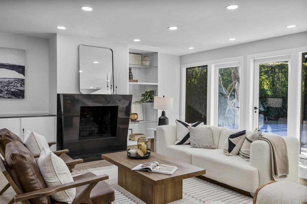 Detail Gallery Image 31 of 82 For 1621 El Sereno Ct, Los Altos,  CA 94024 - 3 Beds | 2/1 Baths