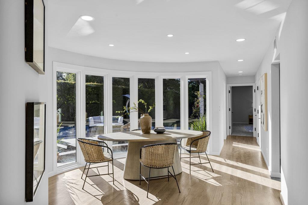 Detail Gallery Image 37 of 82 For 1621 El Sereno Ct, Los Altos,  CA 94024 - 3 Beds | 2/1 Baths