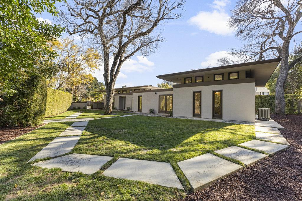 Detail Gallery Image 57 of 82 For 1621 El Sereno Ct, Los Altos,  CA 94024 - 3 Beds | 2/1 Baths