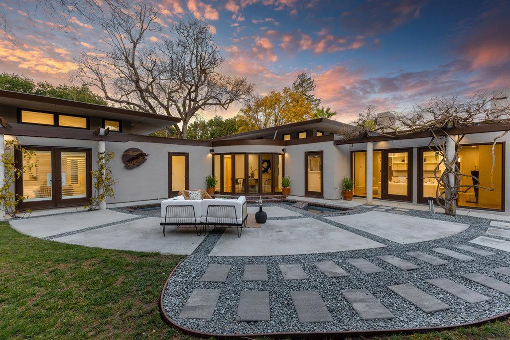 Detail Gallery Image 59 of 82 For 1621 El Sereno Ct, Los Altos,  CA 94024 - 3 Beds | 2/1 Baths