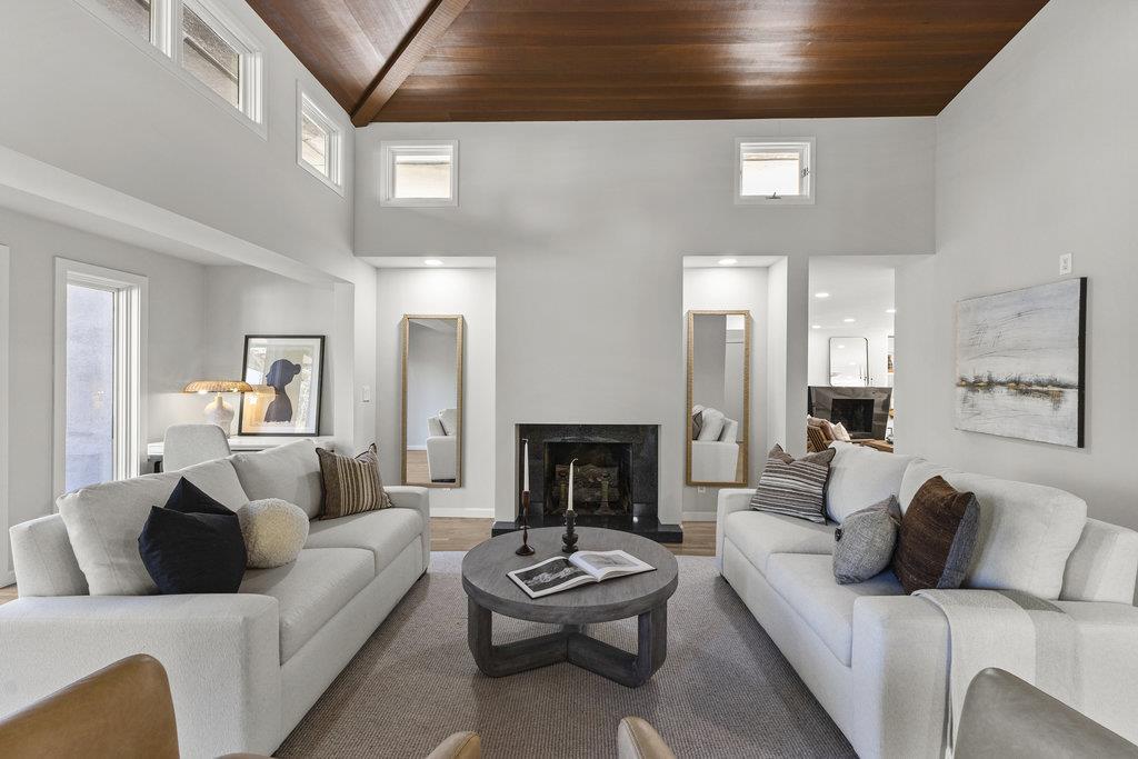 Detail Gallery Image 6 of 82 For 1621 El Sereno Ct, Los Altos,  CA 94024 - 3 Beds | 2/1 Baths