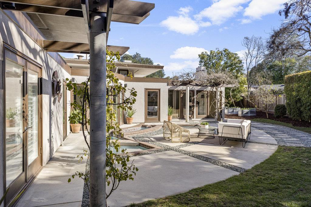 Detail Gallery Image 64 of 82 For 1621 El Sereno Ct, Los Altos,  CA 94024 - 3 Beds | 2/1 Baths