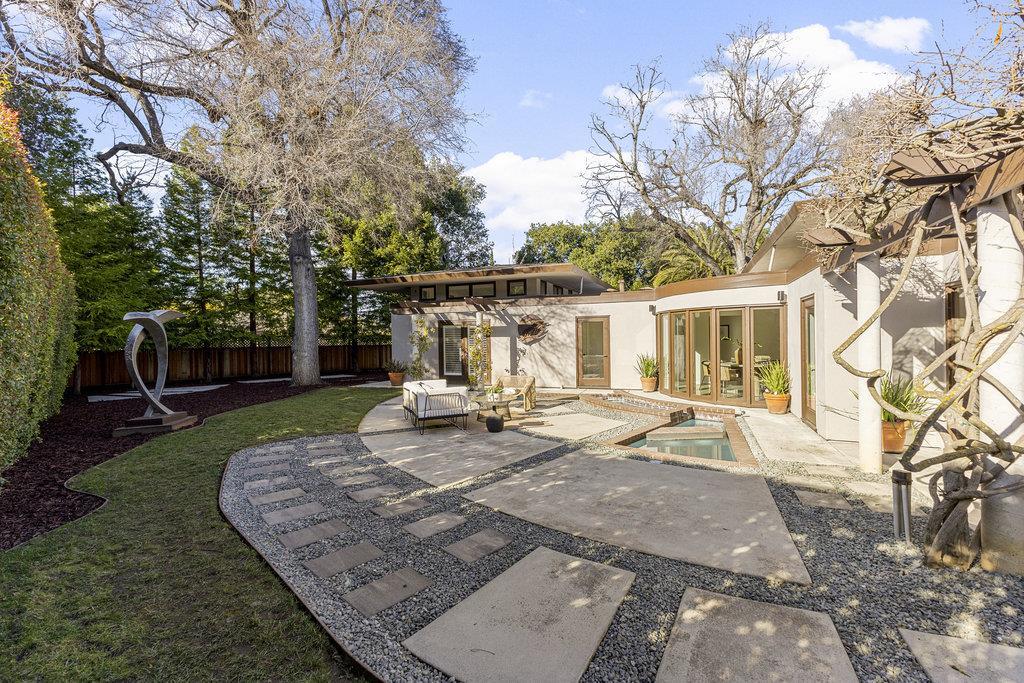 Detail Gallery Image 65 of 82 For 1621 El Sereno Ct, Los Altos,  CA 94024 - 3 Beds | 2/1 Baths