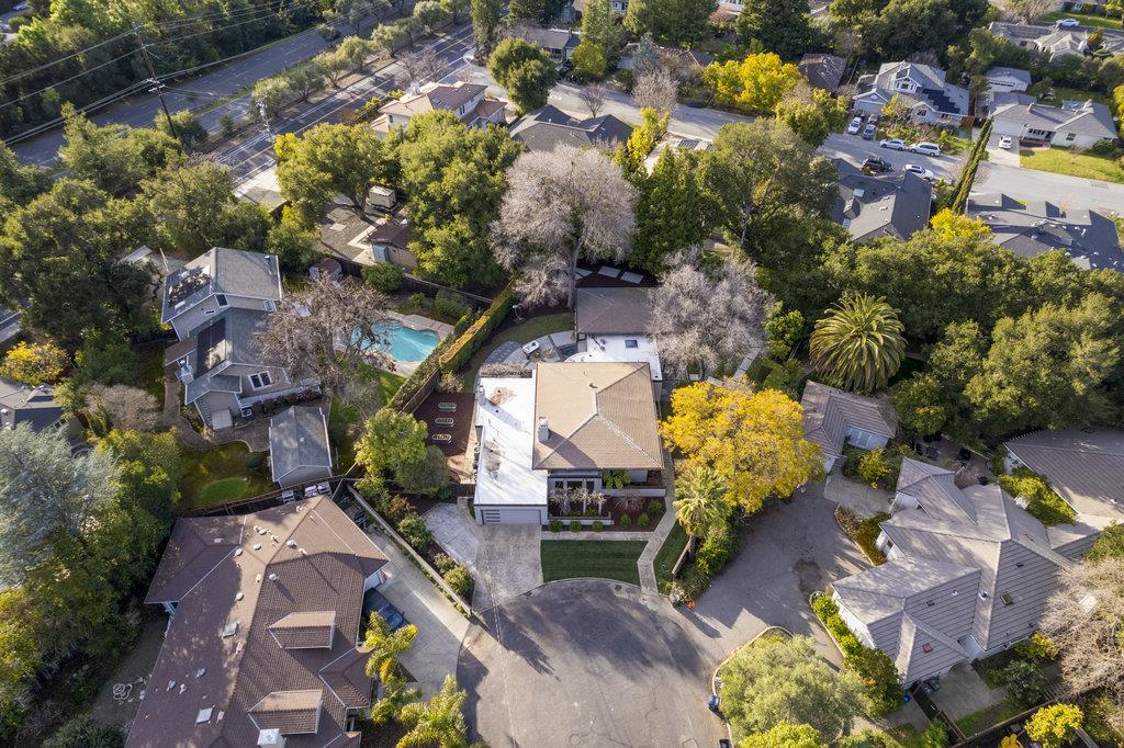 Detail Gallery Image 76 of 82 For 1621 El Sereno Ct, Los Altos,  CA 94024 - 3 Beds | 2/1 Baths