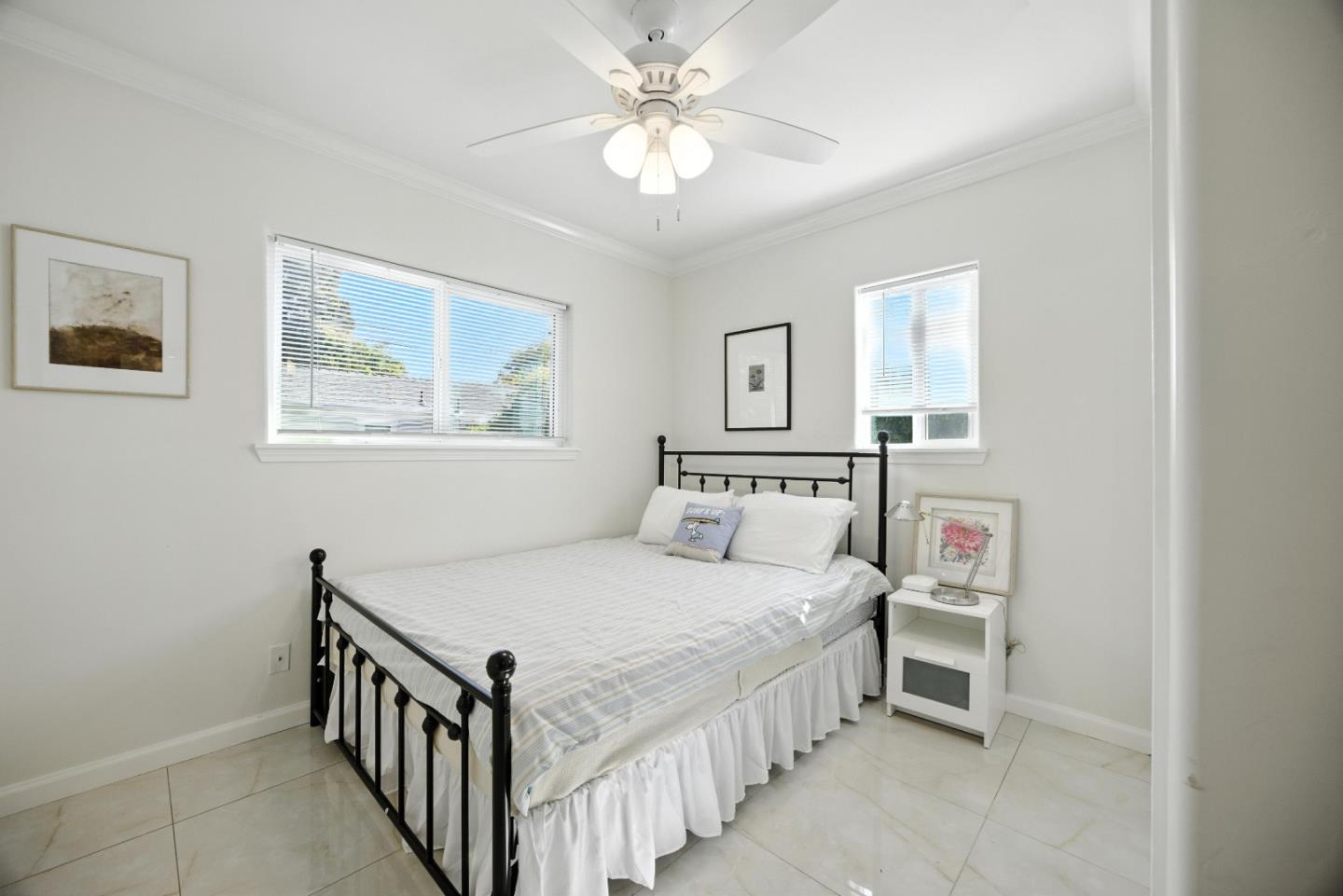 Detail Gallery Image 11 of 22 For 1097 10th Ave, Redwood City,  CA 94063 - 3 Beds | 1 Baths