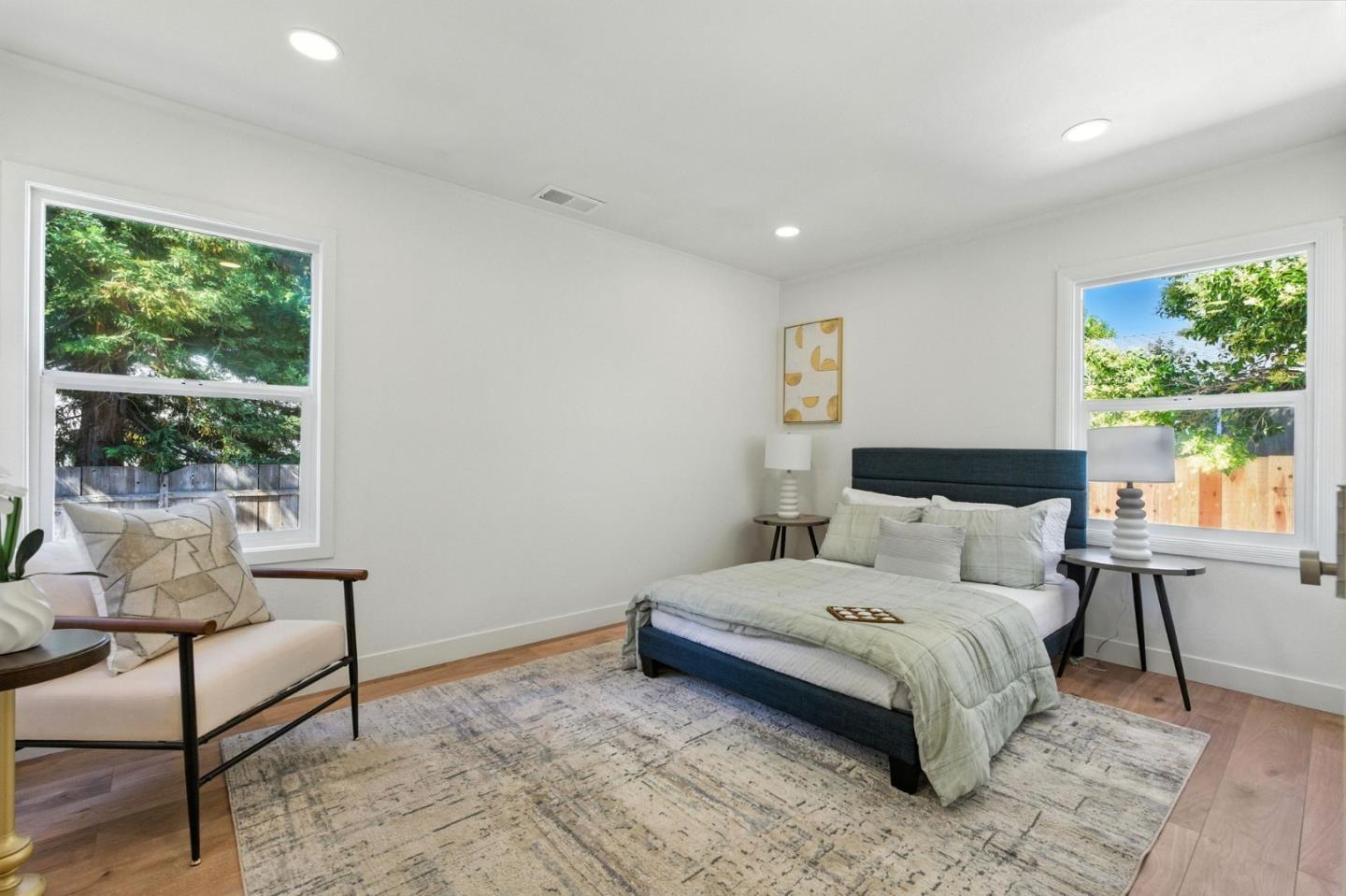 Detail Gallery Image 16 of 35 For 241 E Taylor Ave, Sunnyvale,  CA 94085 - 3 Beds | 2 Baths