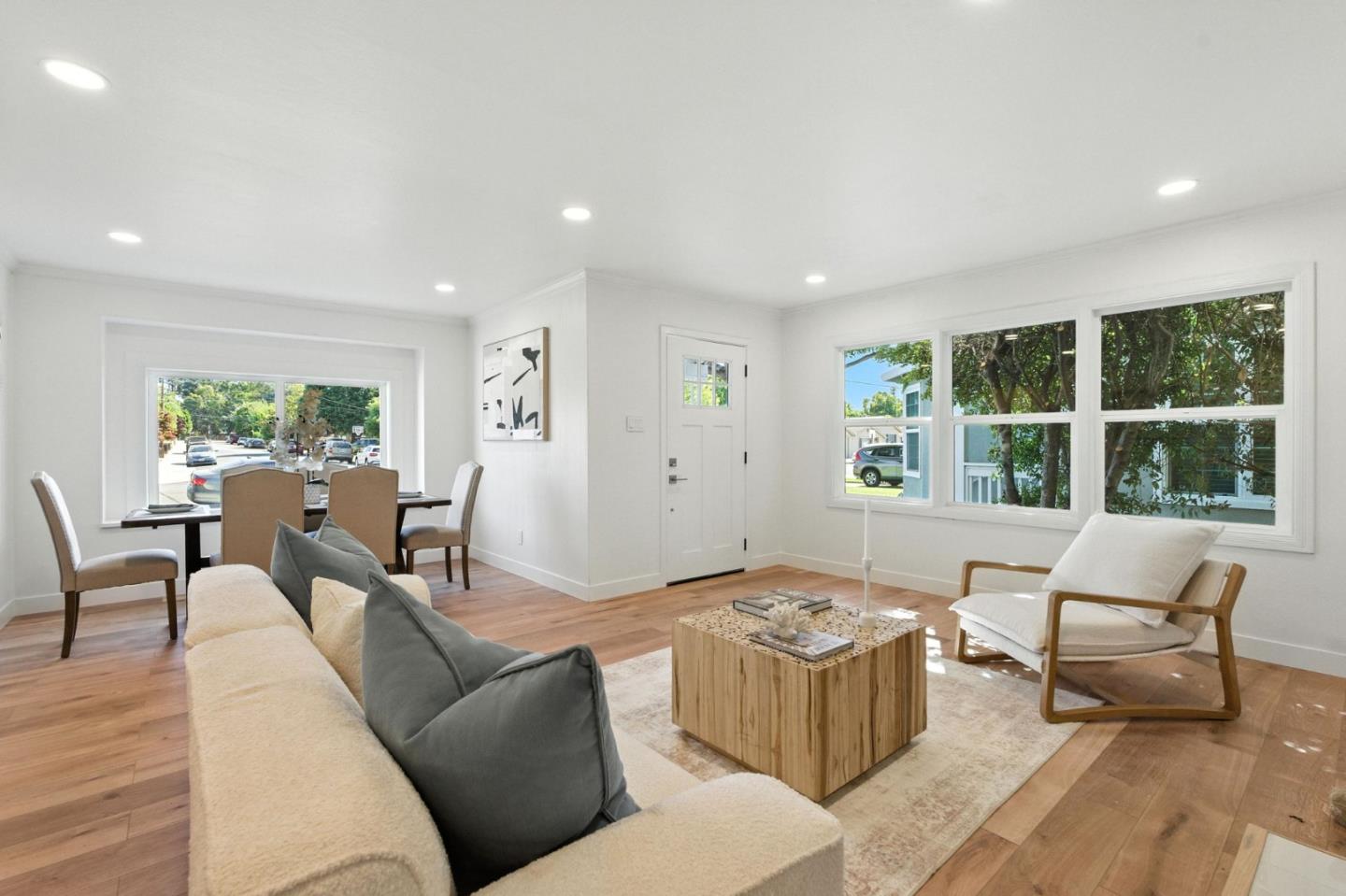 Detail Gallery Image 6 of 35 For 241 E Taylor Ave, Sunnyvale,  CA 94085 - 3 Beds | 2 Baths