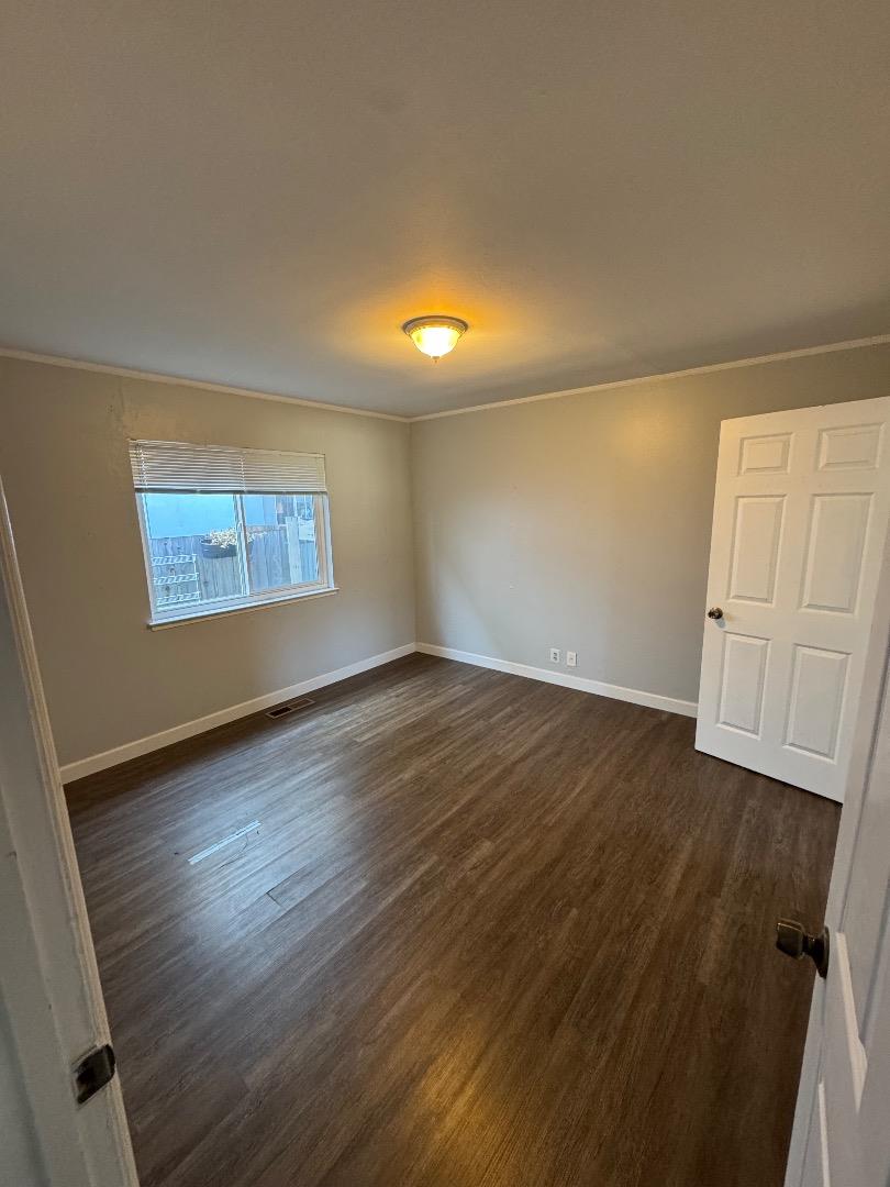 Detail Gallery Image 8 of 8 For 932 N Idaho St, San Mateo,  CA 94401 - 2 Beds | 1 Baths