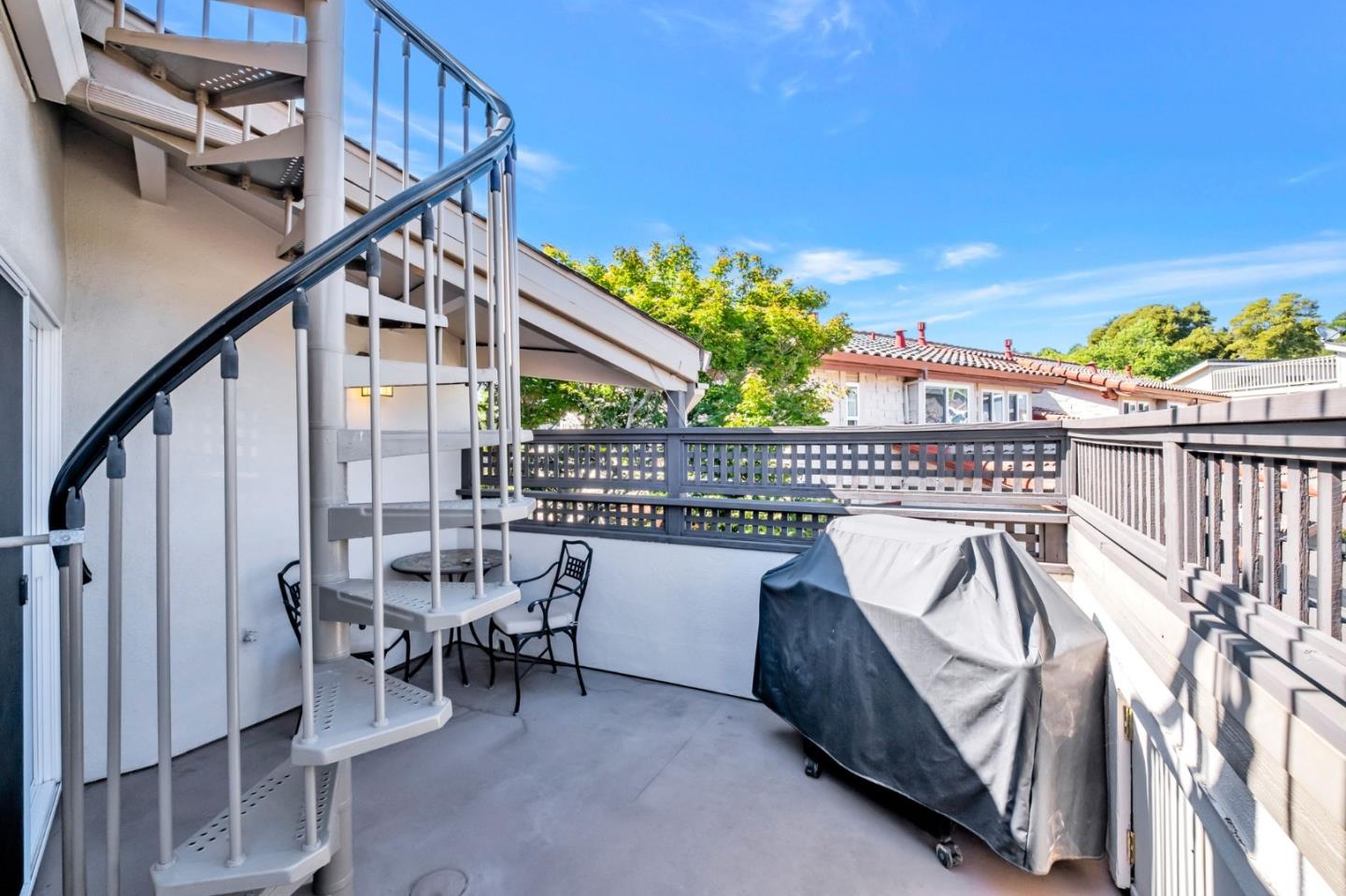Detail Gallery Image 33 of 43 For 155 Farallon Ct, Aptos,  CA 95003 - 4 Beds | 3 Baths