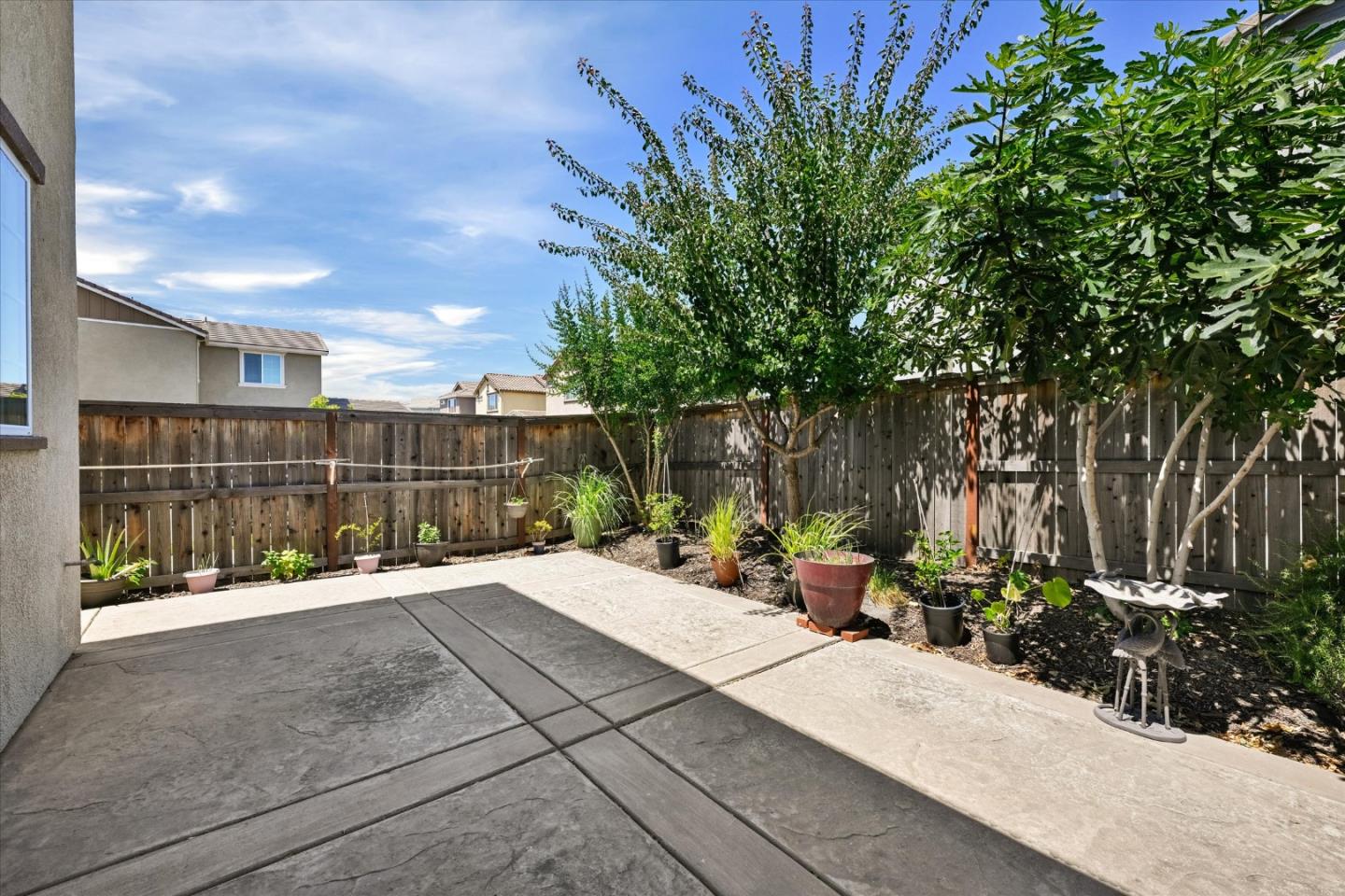 Detail Gallery Image 37 of 58 For 2466 Buzz Aldrin Way, Sacramento,  CA 95834 - 4 Beds | 3 Baths