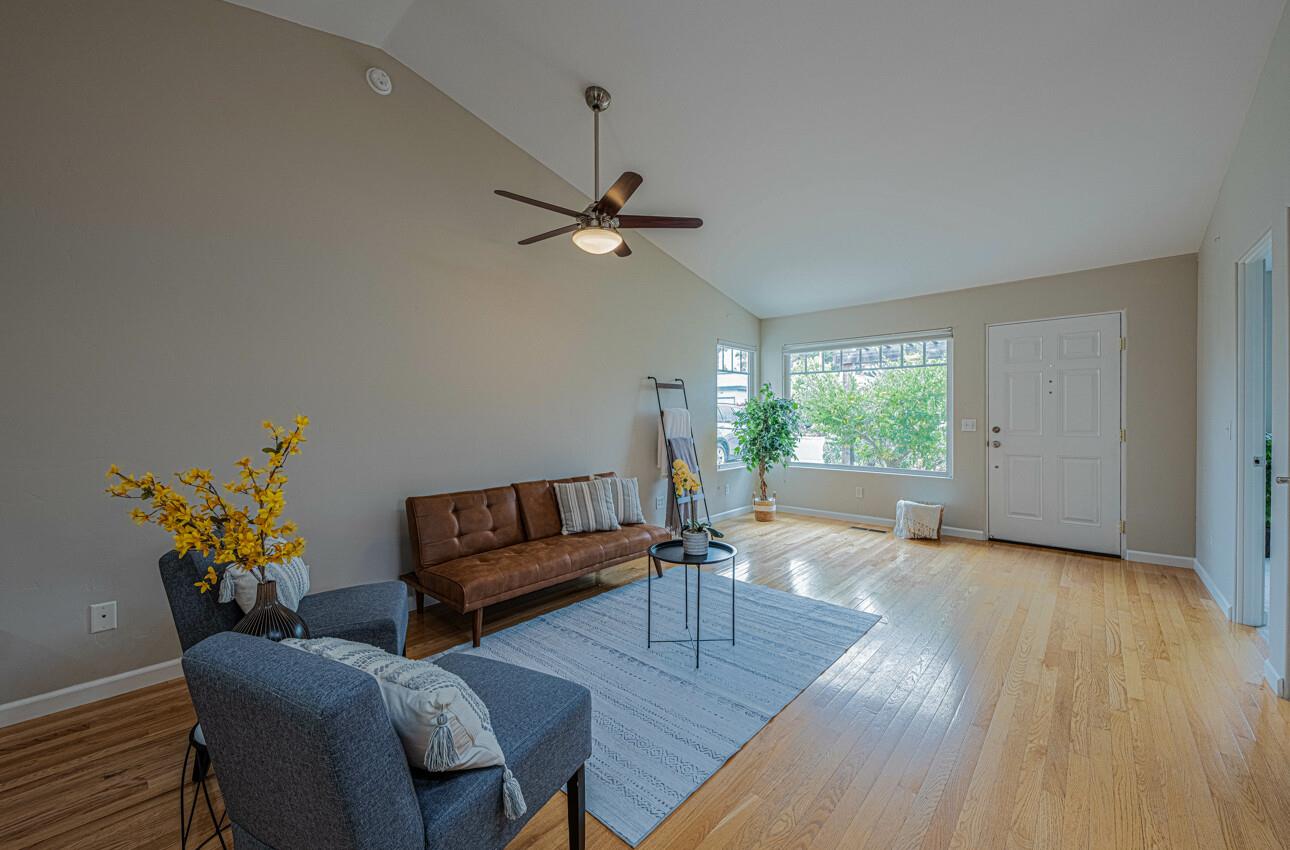 Detail Gallery Image 6 of 40 For 361 Hannon Ave, Monterey,  CA 93940 - 3 Beds | 2 Baths