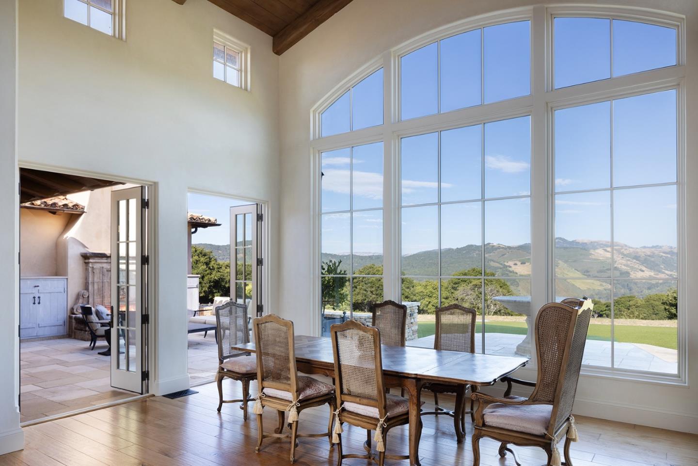 Detail Gallery Image 6 of 46 For 13 Rancho San Carlos Rd, Carmel Valley,  CA 93923 - 5 Beds | 4/1 Baths