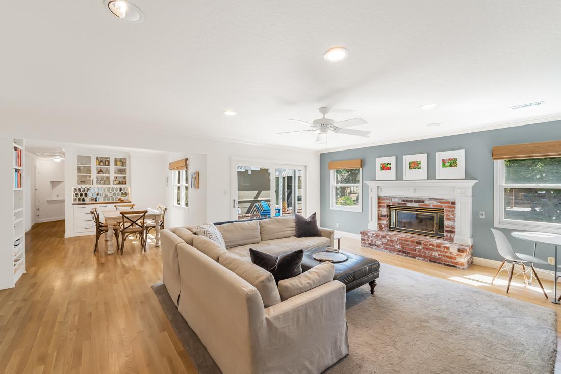 Detail Gallery Image 12 of 28 For 424 S Genevieve Ln, San Jose,  CA 95128 - 3 Beds | 2 Baths