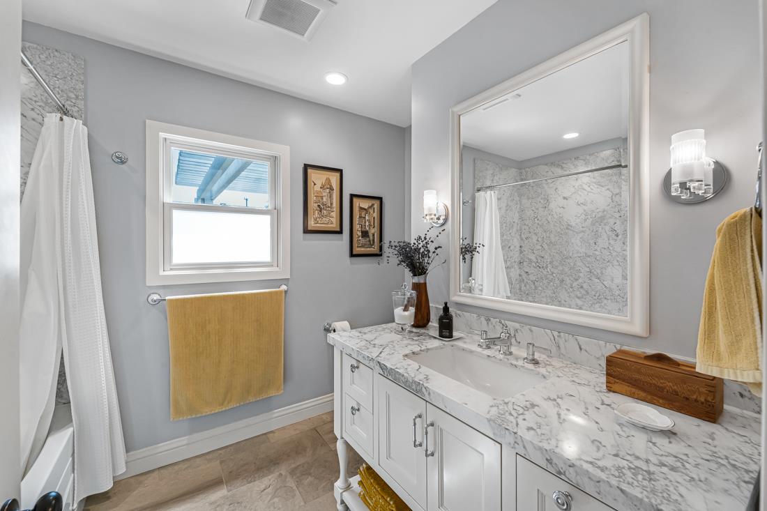 Detail Gallery Image 18 of 28 For 424 S Genevieve Ln, San Jose,  CA 95128 - 3 Beds | 2 Baths