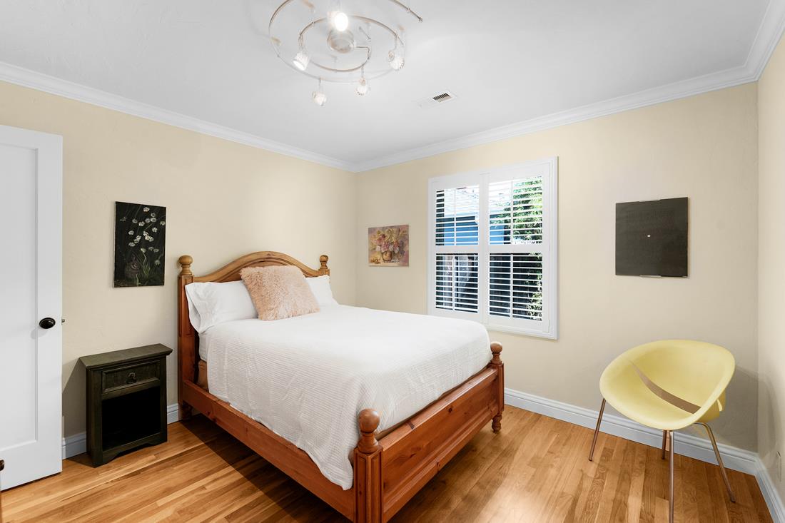 Detail Gallery Image 20 of 28 For 424 S Genevieve Ln, San Jose,  CA 95128 - 3 Beds | 2 Baths