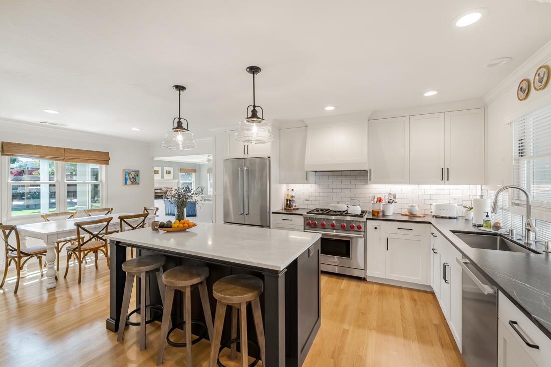 Detail Gallery Image 5 of 28 For 424 S Genevieve Ln, San Jose,  CA 95128 - 3 Beds | 2 Baths