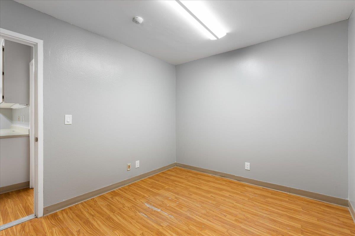 Detail Gallery Image 12 of 71 For 136 Glasson Way, Grass Valley,  CA 95945 - – Beds | – Baths