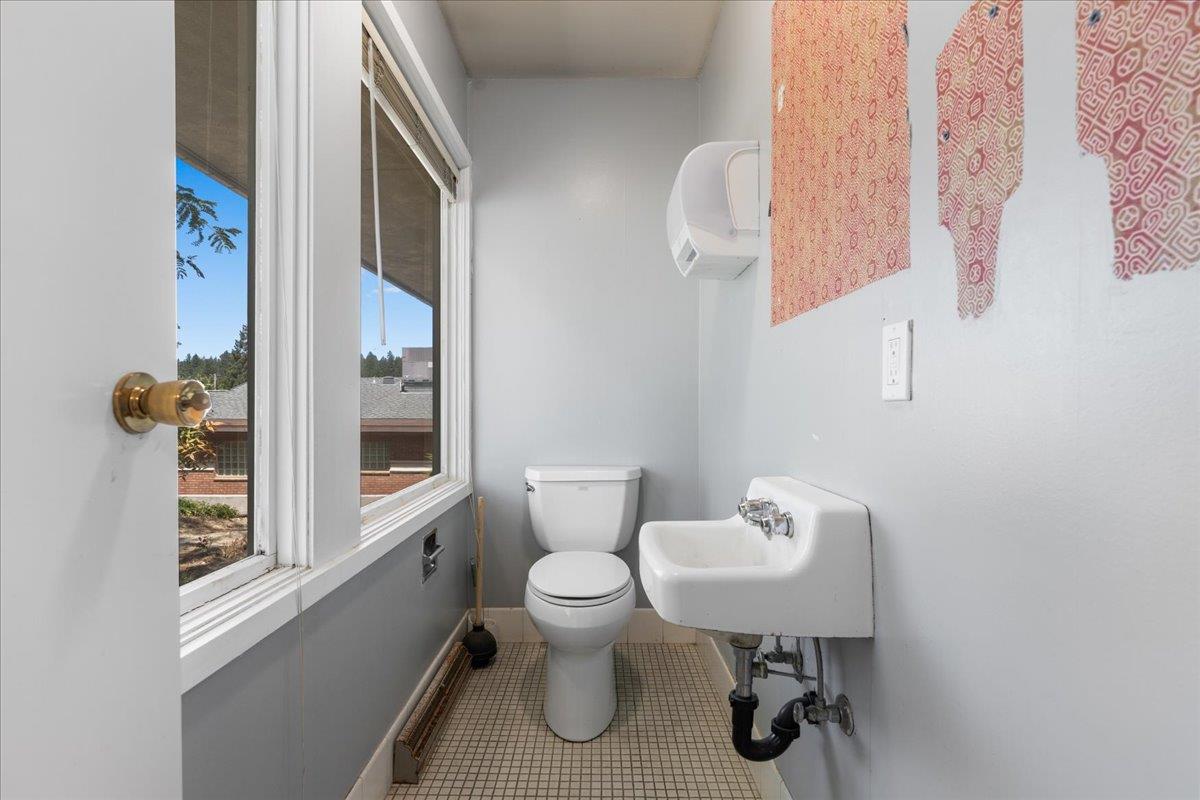 Detail Gallery Image 31 of 71 For 136 Glasson Way, Grass Valley,  CA 95945 - – Beds | – Baths