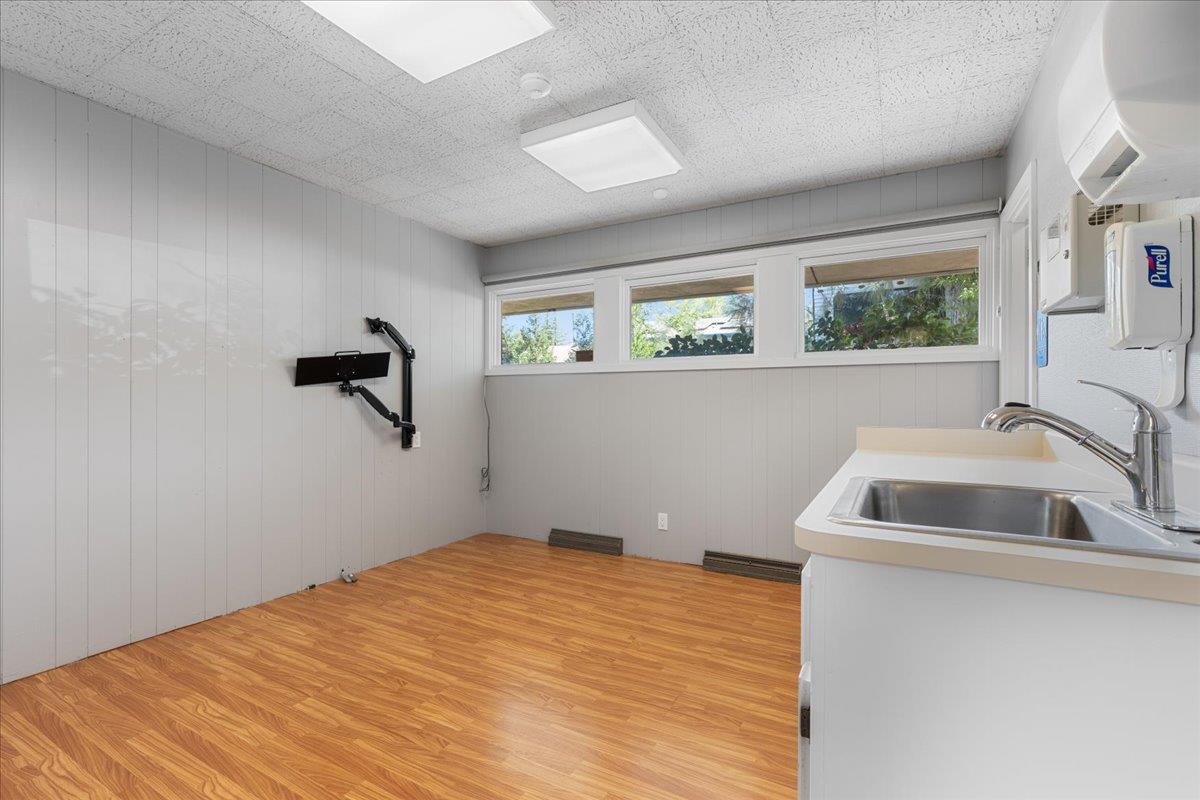 Detail Gallery Image 34 of 71 For 136 Glasson Way, Grass Valley,  CA 95945 - – Beds | – Baths