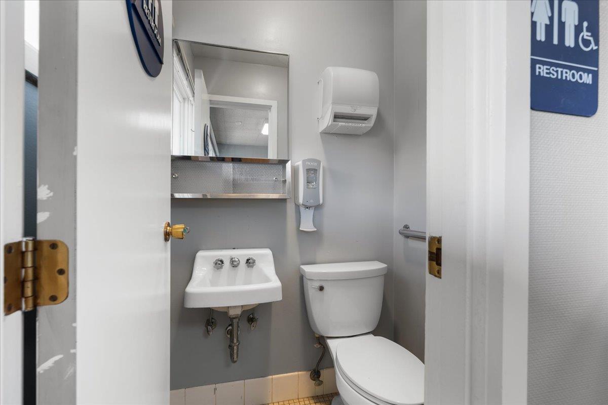 Detail Gallery Image 36 of 71 For 136 Glasson Way, Grass Valley,  CA 95945 - – Beds | – Baths