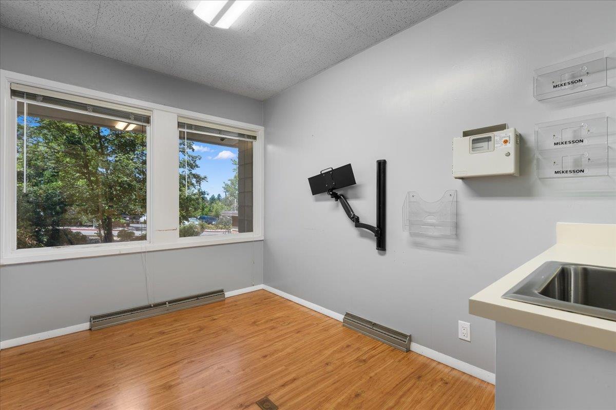 Detail Gallery Image 39 of 71 For 136 Glasson Way, Grass Valley,  CA 95945 - – Beds | – Baths