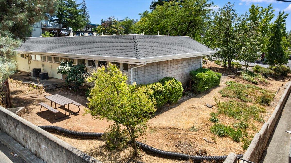 Detail Gallery Image 64 of 71 For 136 Glasson Way, Grass Valley,  CA 95945 - – Beds | – Baths